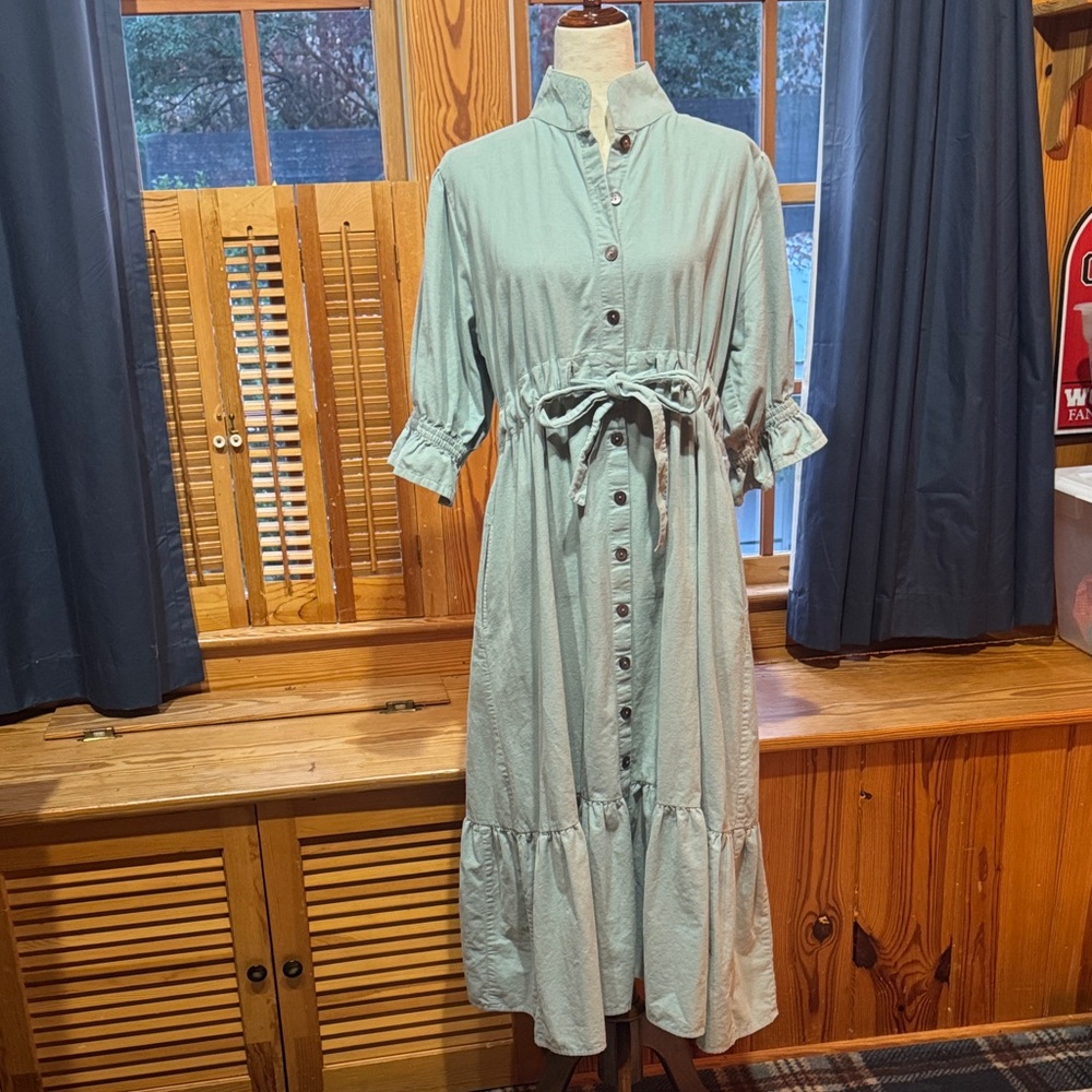 Holly Shae Catherine Elegant Light Green Button-Down Dress